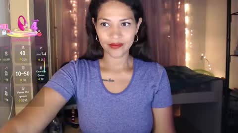 Snapshot of makennaa_1 chatting on October 10, 10:32 am MAKENNAA online show from October 10, 10:32 am