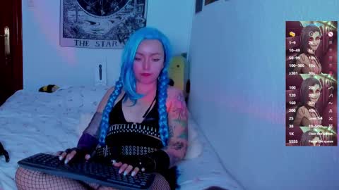 ...  ... online show from March 8, 10:34 pm