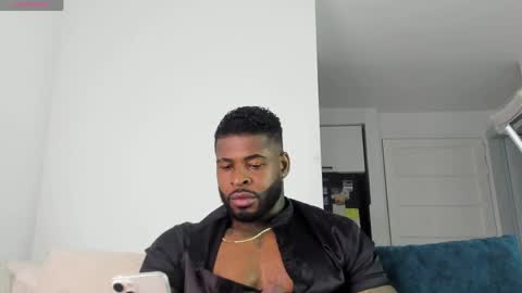 Makonnen online show from May 24, 1:46 am
