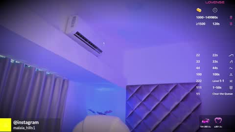 Snapshot of malaia_hills chatting on September 15, 8:21 pm Call Me Mala online show from September 15, 8:21 pm