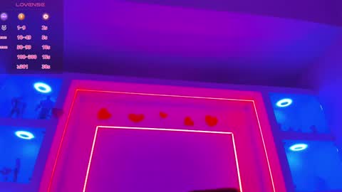   online show from February 22, 6:52 pm