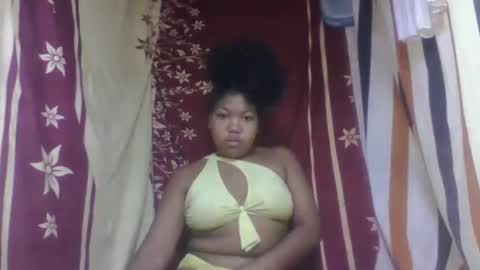 malalazah online show from April 22, 2:19 am