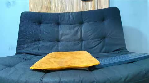 Malcom online show from October 25, 1:00 pm