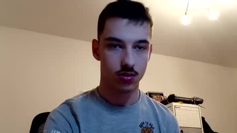 male20y online show from April 5, 6:27 pm