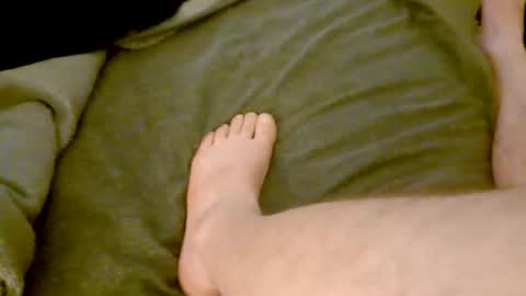 malefoot1010 online show from February 27, 11:41 pm