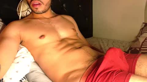 malekthick online show from February 7, 10:02 pm