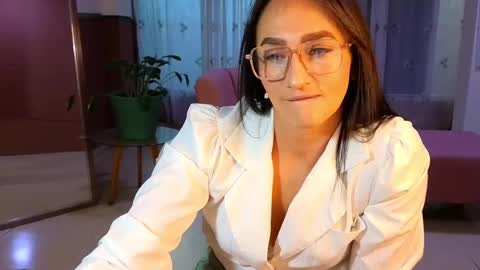 Snapshot of malen_fitnessmilf chatting on September 29, 11:53 am malen_fitnessmilf online show from September 29, 11:53 am