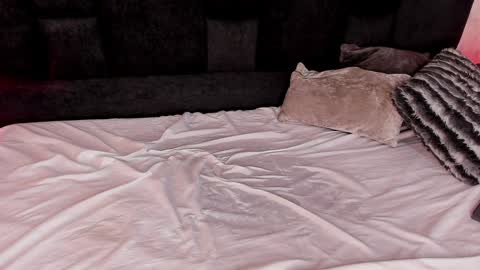 mallory_dietlinde online show from February 6, 8:29 am