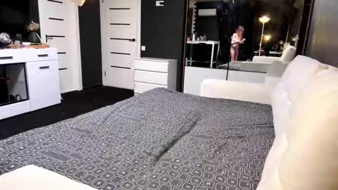 Nicole online show from March 26, 10:59 pm