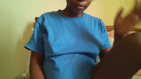 mammaplay online show from February 13, 7:12 am