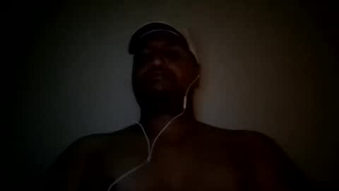 Snapshot of man_new chatting on September 26, 2:41 am Man new online show from September 26, 2:41 am