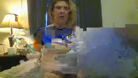 Snapshot of mandilube39 chatting on October 10, 3:29 pm mindy22 online show from October 10, 3:29 pm