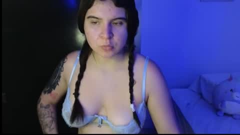 Snapshot of mandy_renzon1_ chatting on December 9, 3:07 am M A N D Y online show from December 9, 3:07 am