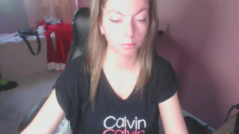 MandyBabyXXX online show from November 30, 7:21 pm