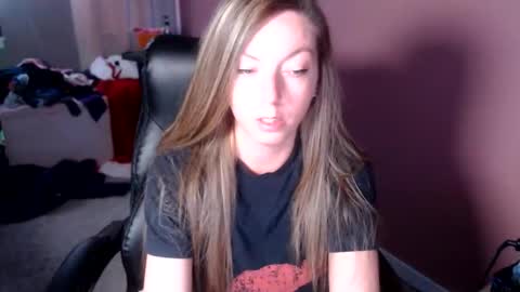 MandyBabyXXX online show from December 5, 8:50 pm