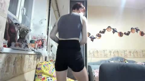 Mandy online show from October 13, 6:54 pm