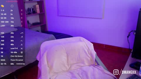 Danny online show from October 18, 10:58 pm