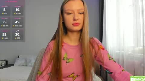 Snapshot of manita_misti chatting on February 26, 6:19 am Manita online show from February 26, 6:19 am