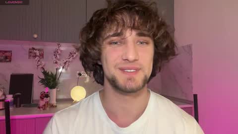 manolein online show from December 5, 7:00 pm