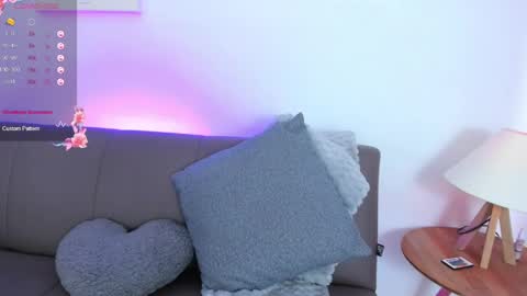 manu online show from April 8, 12:30 pm