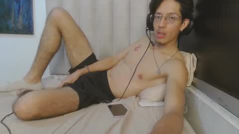Manuel online show from May 24, 3:03 am