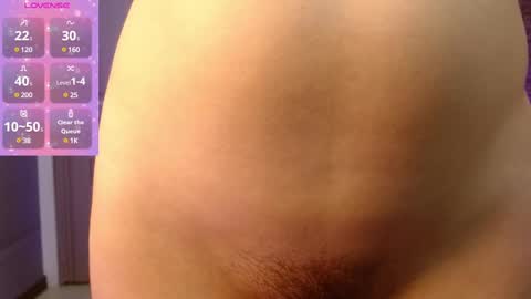 Snapshot of manue_bela chatting on February 19, 2:11 pm Angela online show from February 19, 2:11 pm