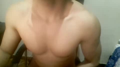 manuelcadavid18 online show from July 9, 2:04 am