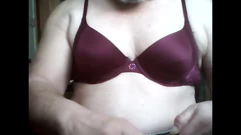 manwithboobs online show from January 28, 6:39 pm