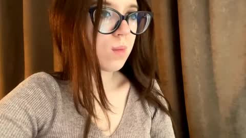 manymonrow online show from March 31, 10:54 pm