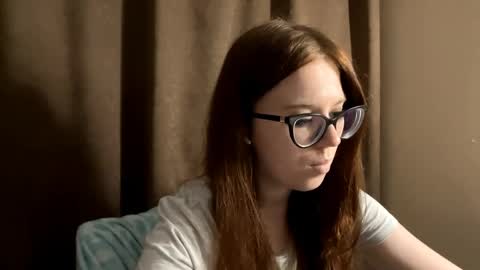 manymonrow online show from April 8, 9:29 pm