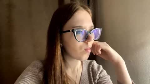 manymonrow online show from March 27, 6:31 pm