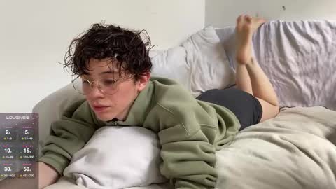 Maple online show from February 17, 9:00 pm