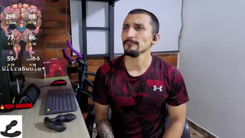 Marck  Independent model  online show from March 14, 3:21 am