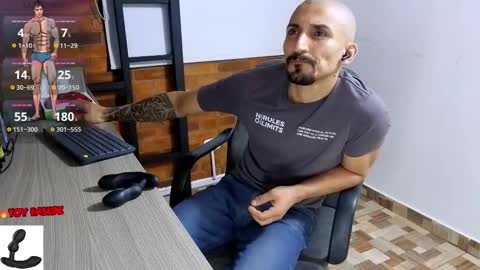 Marck  Independent model  online show from December 18, 2:51 am