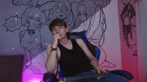 marco_777_ online show from May 21, 7:09 pm