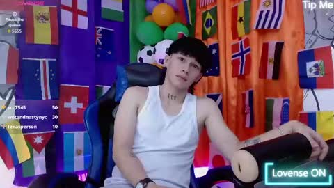 marco_777_ online show from July 1, 7:00 pm