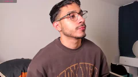 marco_jay online show from June 29, 7:49 am