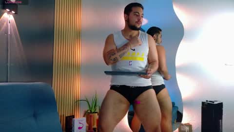 marcus_aress online show from April 29, 8:13 pm