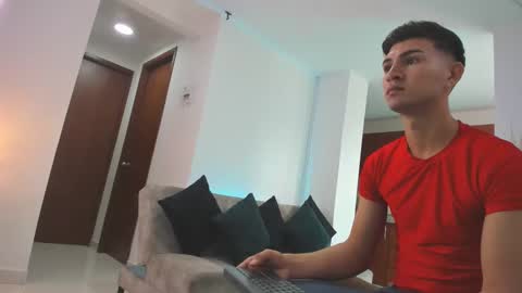 marcus_fire online show from March 2, 2:10 pm