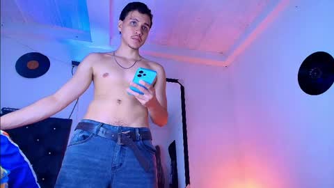 Marcus hanks1 online show from May 28, 8:51 pm