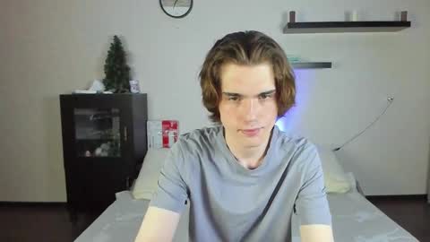 Marcus Jones online show from December 14, 10:50 pm