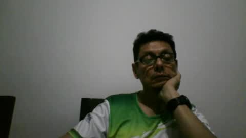 Snapshot of marcuskelvin chatting on January 29, 2:51 am Marcus online show from January 29, 2:51 am