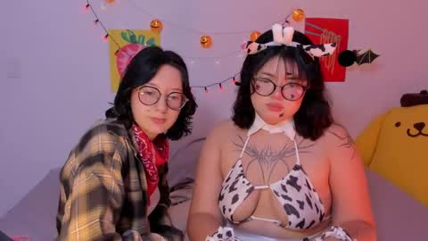 danna online show from October 31, 1:06 am