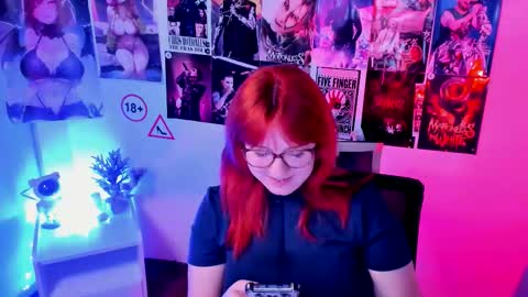 Snapshot of margaret_red chatting on October 11, 8:56 pm Margaret online show from October 11, 8:56 pm