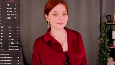 Maria online show from April 13, 3:16 pm