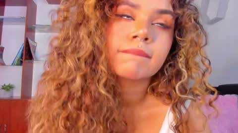 Margarita Zaa online show from May 13, 4:44 am