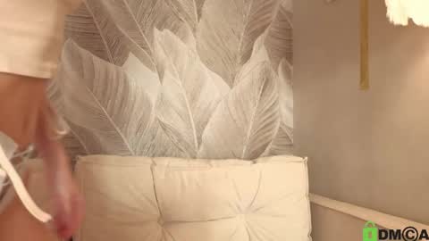 Margarita Lee online show from April 15, 1:42 am