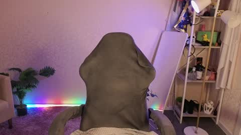 Margo online show from April 1, 1:41 pm