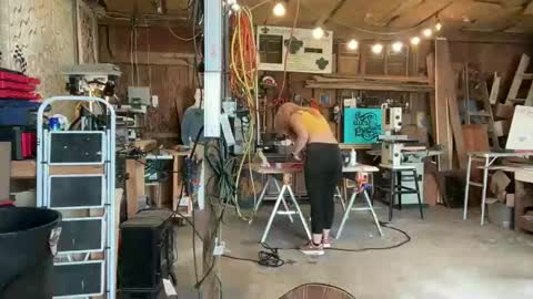 Elle online show from February 18, 8:52 pm