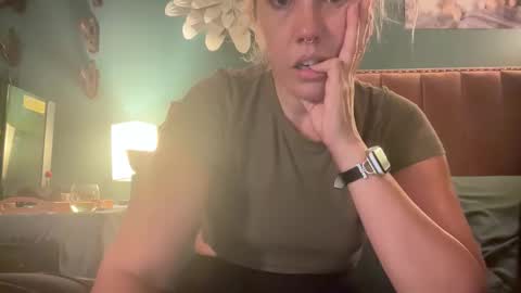 Elle online show from October 20, 12:26 am